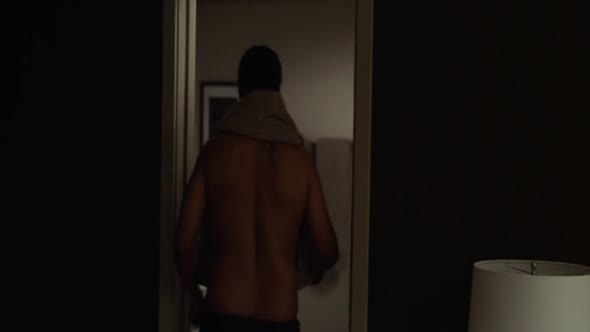 Náhled Flight.2012.BRRip.XviD.CZ.avi (10)