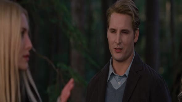 Náhled Twilight saga-Rozbresk 2.cast--Twilight Saga-Breaking Dawn Part Two,The 2012.avi (5)
