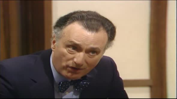 Náhled Jiste pane ministre 3x02 Vyzva.avi (1)
