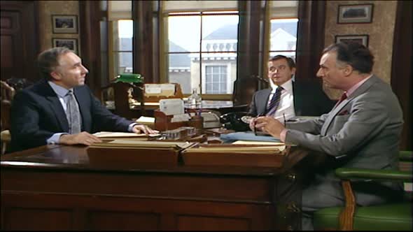 Náhled Jiste pane ministre 3x02 Vyzva.avi (5)