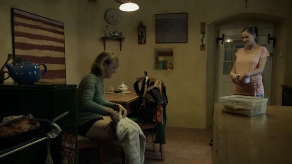 Náhled Jako.Nikdy.2013.DVDRip.XviD.CZ-TreZzoR.avi (5)