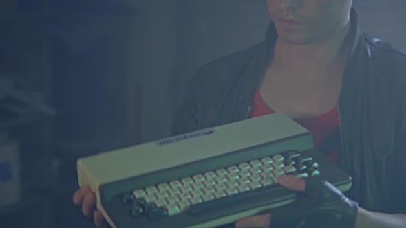 Náhled Kung Fury (2015) cz titulky, novinka, akční, komedie, fantasy.mkv (4)