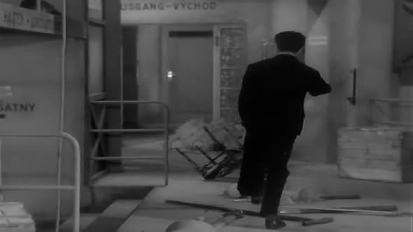 Náhled Nikdo nic neví (1947).avi (8)