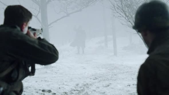 Náhled Bratrstvo_neohrozenych_06_DVDRip_CZ.avi (1)