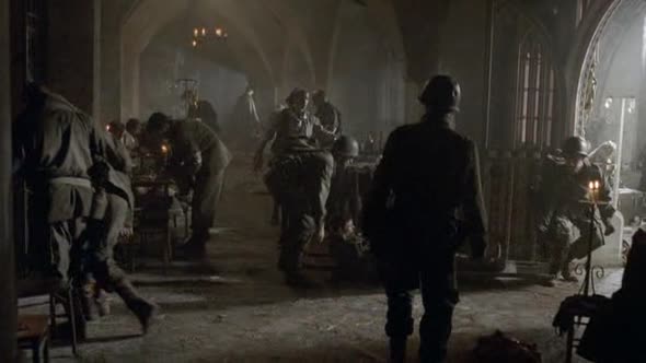 Náhled Bratrstvo_neohrozenych_06_DVDRip_CZ.avi (4)