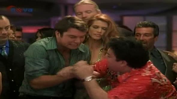 Náhled Supersvůdníci (2001) (CZ) (TVRip) (Komedie).avi (2)