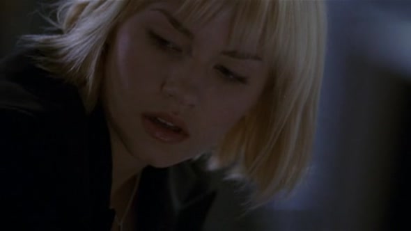 Náhled 24 Hodin - 24 S03E06 DVDrip CZDAB.avi (1)