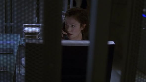 Náhled 24 Hodin - 24 S03E06 DVDrip CZDAB.avi (9)