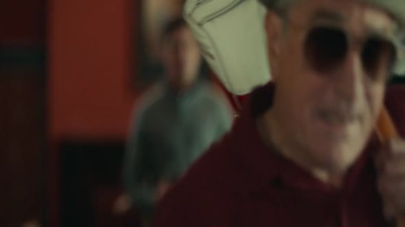 Náhled Děda je lotr (2016) CZ Dabing.avi (1)