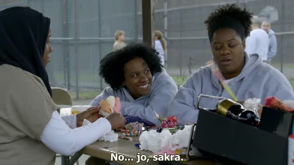 Náhled Orange is the new black s04e13.avi (9)