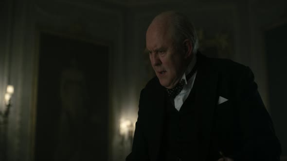 Náhled The.Crown.S01E04.720p.WEBRip.X264-DEFLATE.mkv (6)