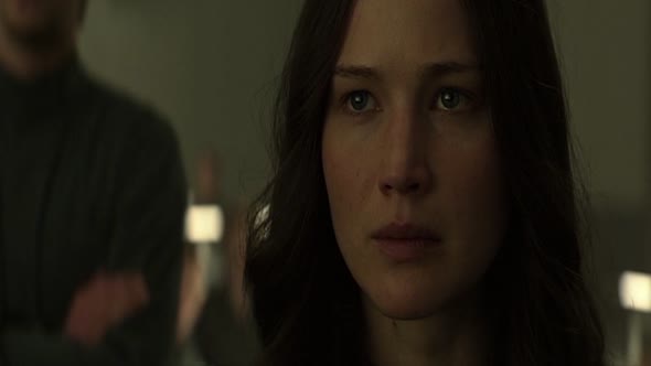 Náhled The-Hunger-Games-Mockingjay-part-1-2014-BRrip-CZ.avi (2)