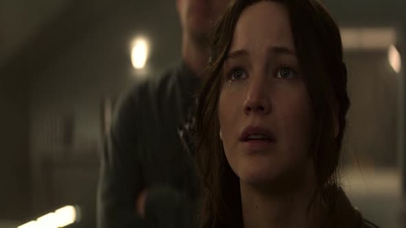 Náhled The-Hunger-Games-Mockingjay-part-1-2014-BRrip-CZ.avi (6)