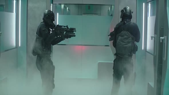 Náhled The-Hunger-Games-Mockingjay-part-1-2014-BRrip-CZ.avi (10)