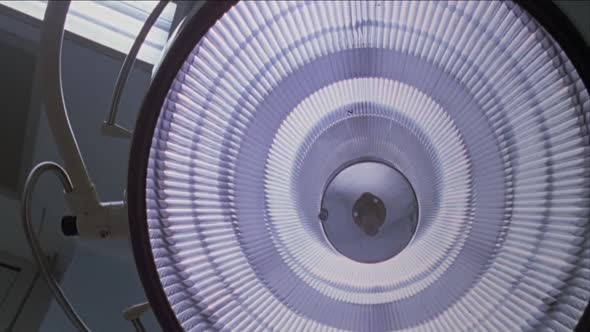 Náhled Horky-Mesic-Bitter-Moon-1080p-x264-AC3-Cz-dab-1992.mkv (9)