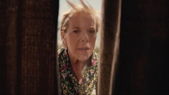 Náhled Broadchurch.S02E01.720p.HDTV.x264-FTP.mkv (5)