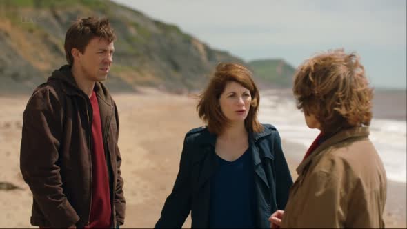 Náhled Broadchurch.S02E01.720p.HDTV.x264-FTP.mkv (8)