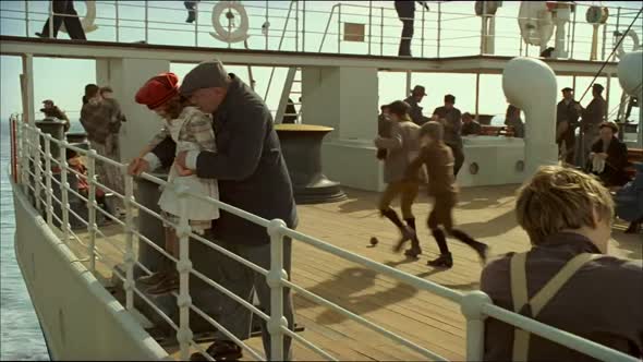Náhled Titanic-CZ+ENG.FULL.HD.1080p.avi.avi.mkv (2)