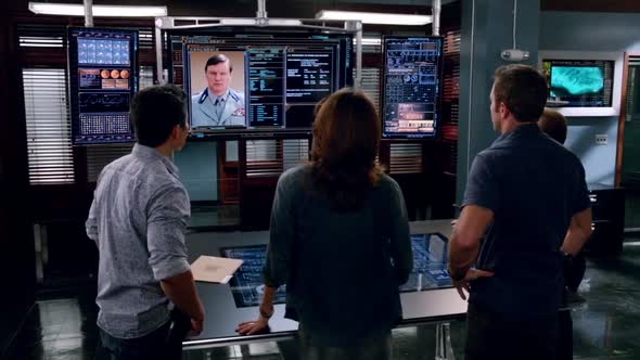 Náhled Hawaii 5-0 S05E21 - WEB-DL CZdabing.mkv (8)