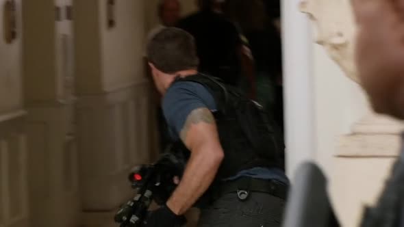 Náhled Hawaii 5-0 S05E21 - WEB-DL CZdabing.mkv (10)