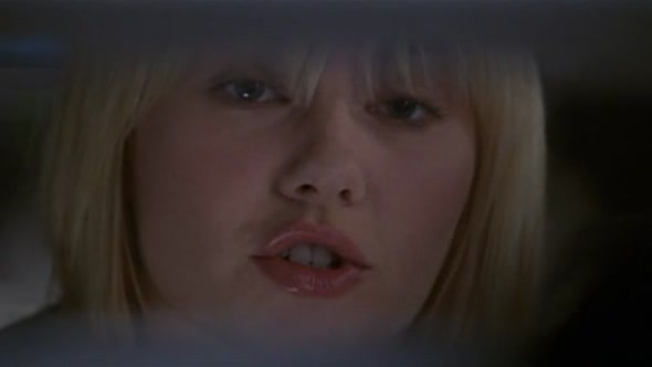 Náhled 24 Hodin - 24 S03E01 DVDrip CZDAB.avi (5)