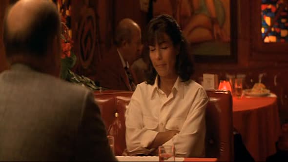 Náhled volny-pad-cz-drama-thriller-usa-francie-1993.avi (5)