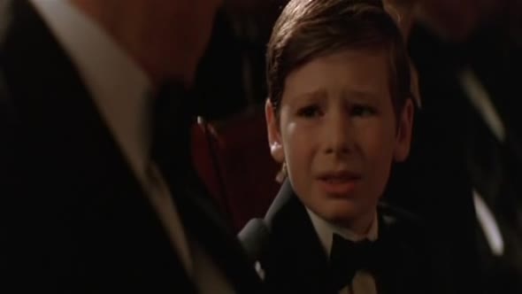 Náhled Batman 5 - Batman začíná - Batman Begins.avi (1)