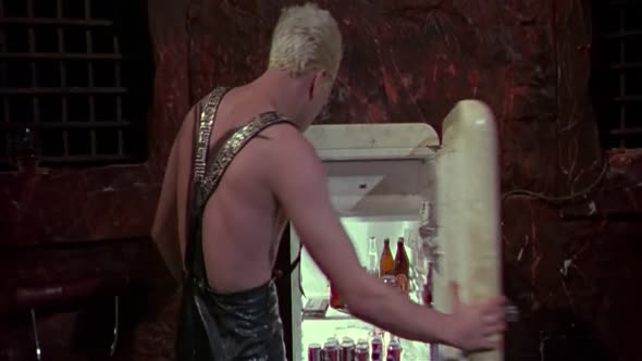 Náhled Titus-1999-BluRay-720p-x264-Ganool.mkv (7)