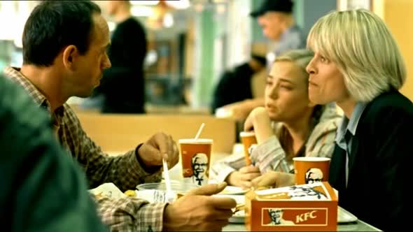 Náhled Horem-padem-2004-DVDrip-CZ.avi (9)