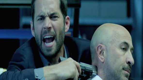 Náhled Doupe.2014.DVDrip.AC3.CZ.dabing.avi (2)