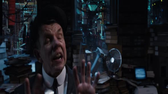 Náhled Jupiter vychází (2015 Sci-Fi Akční Dobrodružný).avi (6)