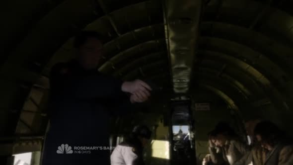 Náhled The.Blacklist.S01E21.HDTV.x264-LOL.mp4 (10)