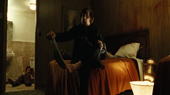 Náhled No.Country.For.Old.Men.2007.1080p.BrRip.x264.YIFY.mp4 (5)