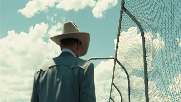 Náhled No.Country.For.Old.Men.2007.1080p.BrRip.x264.YIFY.mp4 (8)