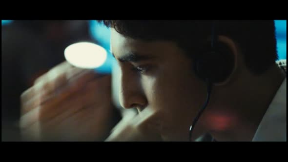 Náhled Milionář z chatrče - Slumdog Millionaire - 2008 BRrip CZdabing.avi (7)