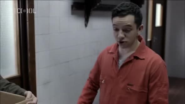Náhled Zmetci-(Misfits)-s04e02 CZ.avi (5)