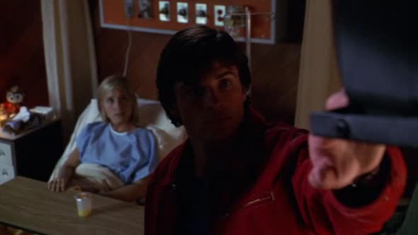 Náhled Smallville 05x01 DVDRIP CZ.avi (6)