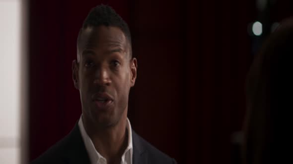 Náhled Padesát-odstínů-černé--Fifty-shades-of-black-(2016)(CZ-DABING).mkv (4)