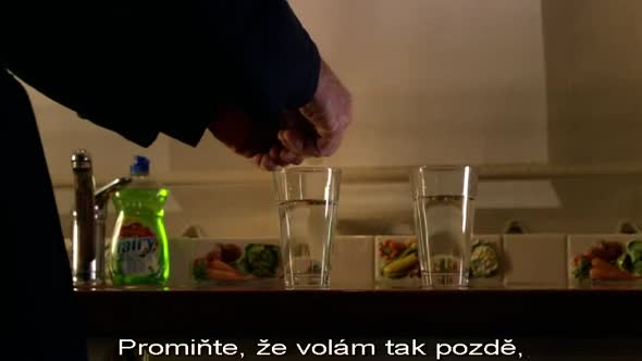 Náhled Lidská-stonožka-1-CZ-tit.---by-Baggio88.avi (2)