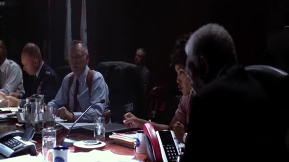 Náhled Pad Bileho domu - Olympus Has Fallen - Akční CZ.avi.avi (7)