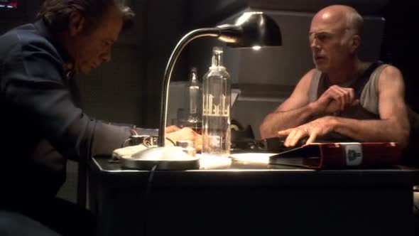 Náhled Battlestar Galactica CZ - 04x11 - Tak me nekdy napada.avi (10)