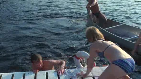 Náhled Pátek třináctého (Friday the 13th - 1980) cz dabing, horor.avi (3)
