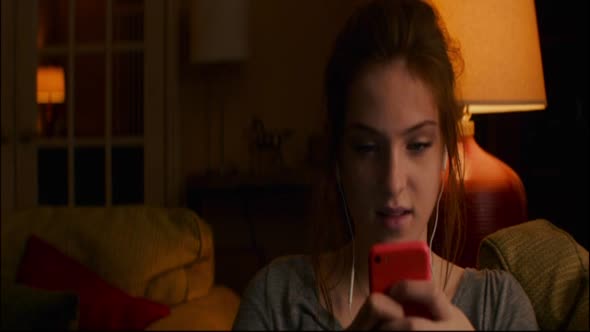 Náhled Poltergeist (2015) cz dabing, horor, thriller.avi (4)