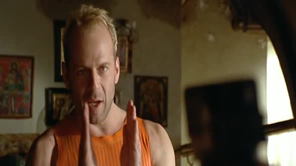 Náhled 5-element-(1997)-(cz).avi (4)