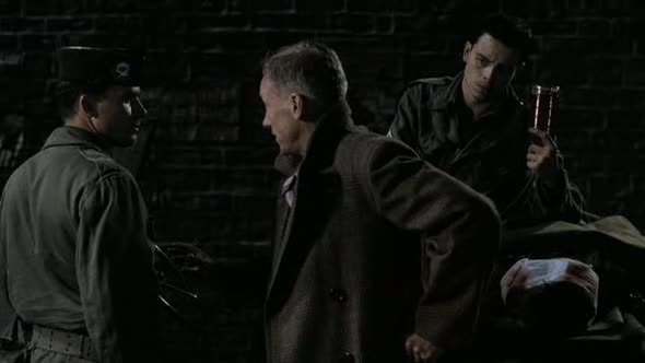 Náhled bratrstvo_neohrozenych_10_dvdrip_cz.avi (8)