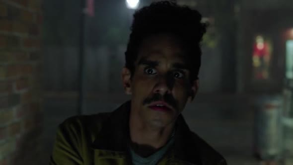 Náhled Ash vs Evil Dead.S02E01.CZ titulky.WEBRip.avi (7)