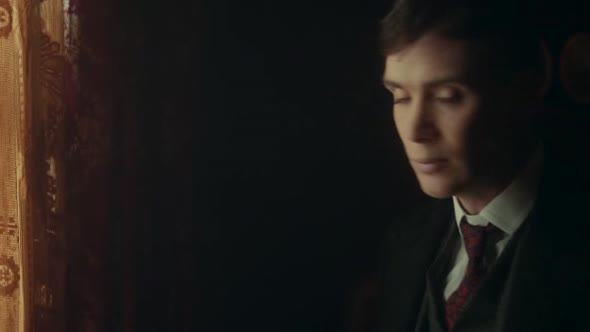 Náhled Gangy z Birminghamu S02E02 - Peaky Blinders - WEBrip CZdabing.avi (8)