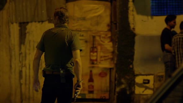 Náhled Narcos.S02E04.WEB.X264-DEFLATE.mkv (2)