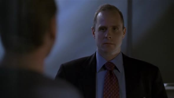 Náhled 24 Hodin - 24 S03E15 DVDrip CZDAB.avi (3)