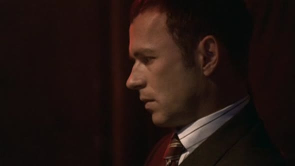 Náhled 24 Hodin - 24 S03E15 DVDrip CZDAB.avi (8)